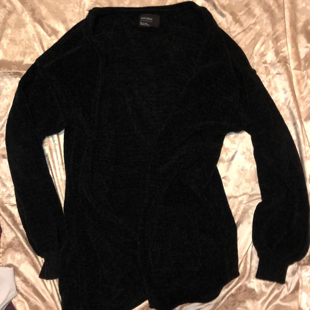 FREE PRESS BLACK SOFT CARDIGAN